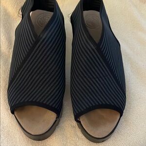 Tory Burch Black and Gray Mules with Diagonal Ribbing